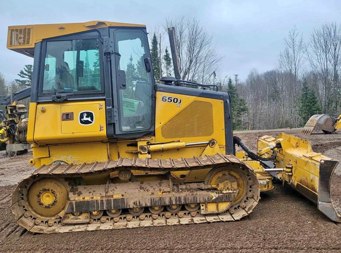 2006 John Deere 650J LGP Dozer For Sale Wayne, MI Construction