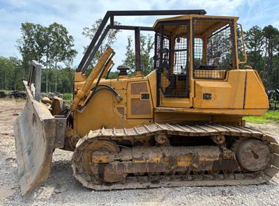 John Deere 750C Dozer - 6 Way Blade
