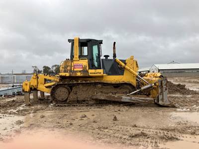 2000 Komatsu D87E Dozer - Rear Rippers