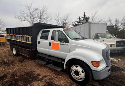 2004 Ford F-650 Crew Cab Dump Truck