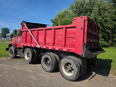 1995 Ford L8000 Dump Truck