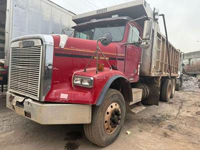 1998 Freightliner TRI-AXLE DUMP Dump Truck