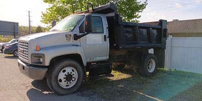2006 GMC C7500 Dump Truck