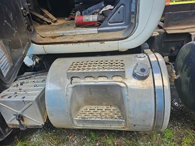 2001 Mack 600RD Dump Truck For Sale - Wayne, MI | Construction ...