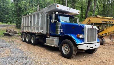 2013 Peterbilt 367 Dump Truck