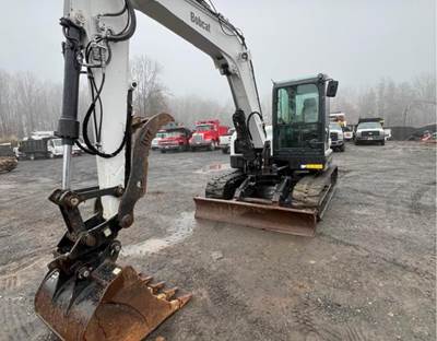 2018 Bobcat E85 Excavator - Bucket & Thumb