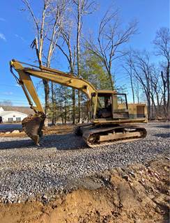 1984 Caterpillar 225 Excavator