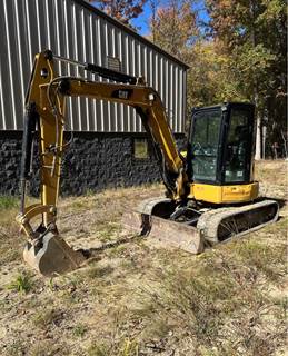 2019 Caterpillar 305.5E2 CR Excavator - Bucket