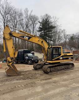 Caterpillar 320BL Excavator