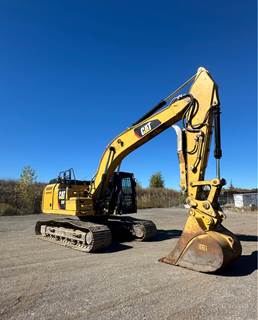 2018 Caterpillar 326FL Excavator - Bucket & Thumb