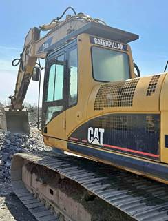 Caterpillar 330C Excavator