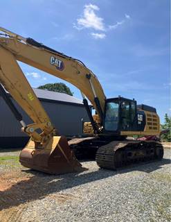 2017 Caterpillar 352F Excavator