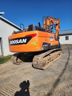 2022 Doosan DX180 LC-5 Excavator