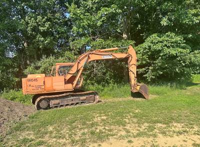 1987 Hitachi UH045 Excavator