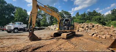 2003 John Deere 120C Excavator