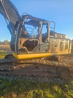 2020 John Deere 210G LC Excavator