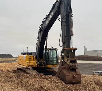 2013 John Deere 350G LC Excavator