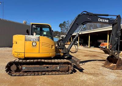 2016 John Deere 85G Excavator
