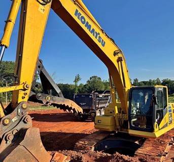 2020 Komatsu PC210LC Excavator