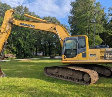 2012 Komatsu PC220LC-8 Excavator