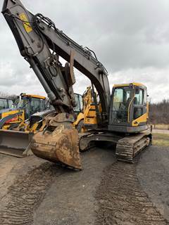 2014 Volvo ECR145DL Excavator - Bucket & Thumb