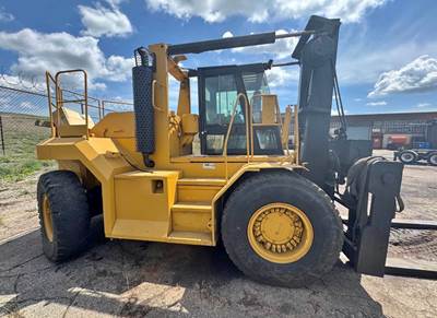Royal P400D Forklift - Forks