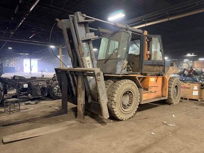 Royal P500 Forklift