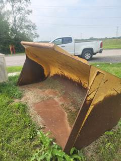 John Deere 7 yard Bucket for John deere 624h John deere 624h 624h