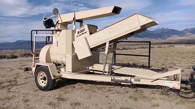 FINN B260 Straw Blower