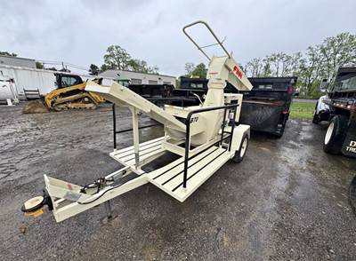 FINN B70T Hydroseeder / Straw Blower