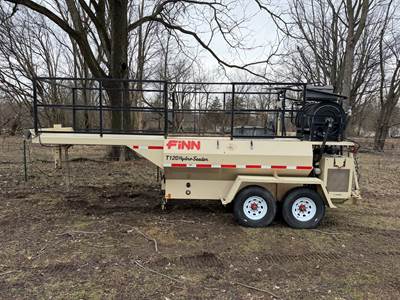 FINN T120GN Gooseneck Hydroseeder