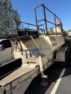 FINN T120 Hydroseeder / Straw Blower