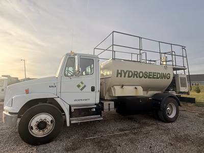 FINN T170 Hydroseeder on Kenworth FL70 Truck