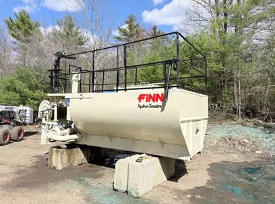 1998 FINN T170 Hydroseeder / Straw Blower