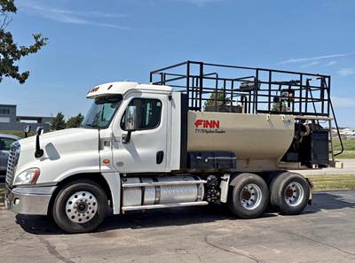2022 FINN T170 Hydroseeder on 2017 Freightliner