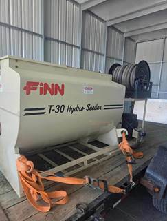 2018 FINN T30 Hydroseeder / Straw Blower