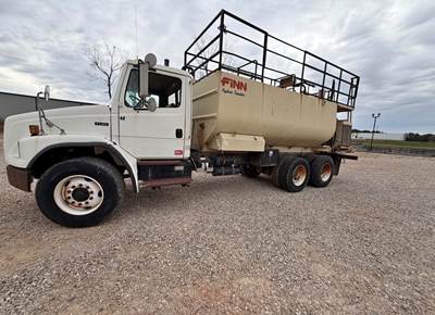 FINN T330 Hydroseeder 2001 Freightliner F80