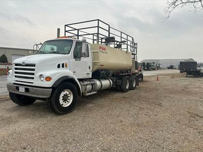 2006 FINN T330 Hydroseeder on 2006 Sterling Truck