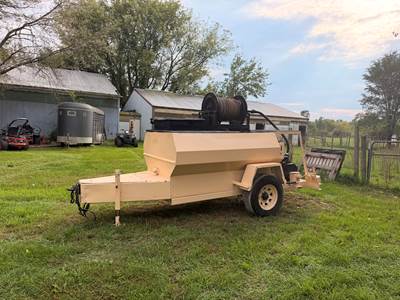 FINN T60T Hydroseeder / Straw Blower