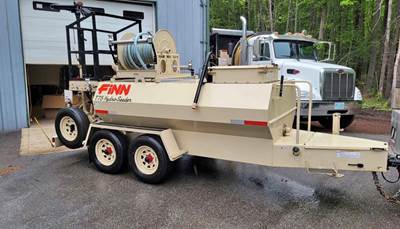 2004 FINN T75T Hydroseeder / Straw Blower