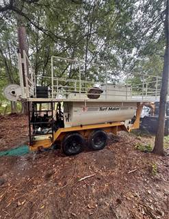 2014 TURF MAKER 1200 Hydroseeder / Straw Blower