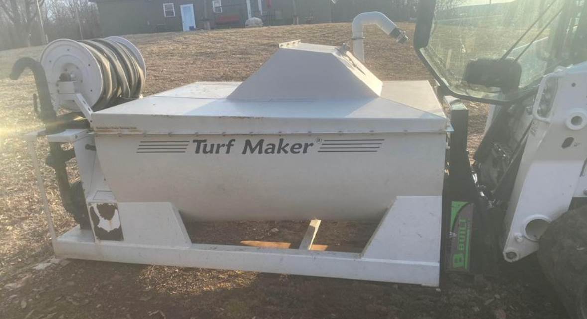 TurfMaker 550 Hydroseeder / Straw Blower For Sale Wayne, MI
