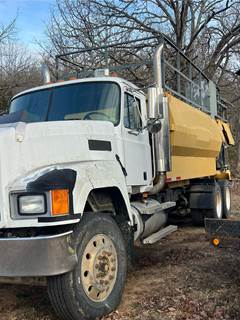 Epic 3300 Gallon Hydroseeder