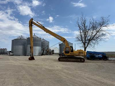 2000 John Deere 270C LC Long Reach Excavator