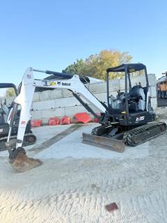 2020 Bobcat E35 Mini Excavator - Bucket