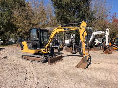 Caterpillar 303.5 Mini Excavator - Bucket & Thumb