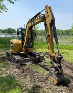 2017 Caterpillar 305E2 Mini Excavator - Bucket & Thumb