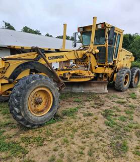 Champion 720A Series IV Motor Grader