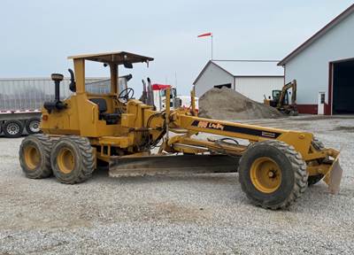 1998 LeeBoy 685 Motor Grader