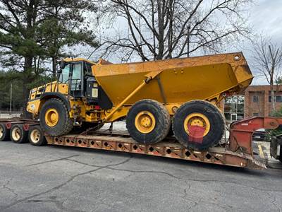 Bell B30E Off-Highway Truck